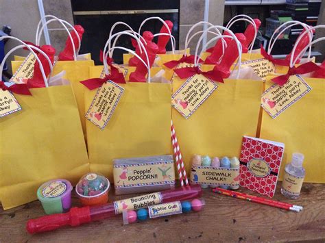 party favors gift bags